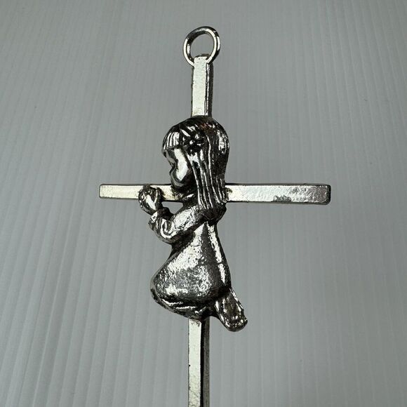Silver Tone Hanging Nursery Wall Cross With Praying Girl On Knees 6” - Picture 8 of 13